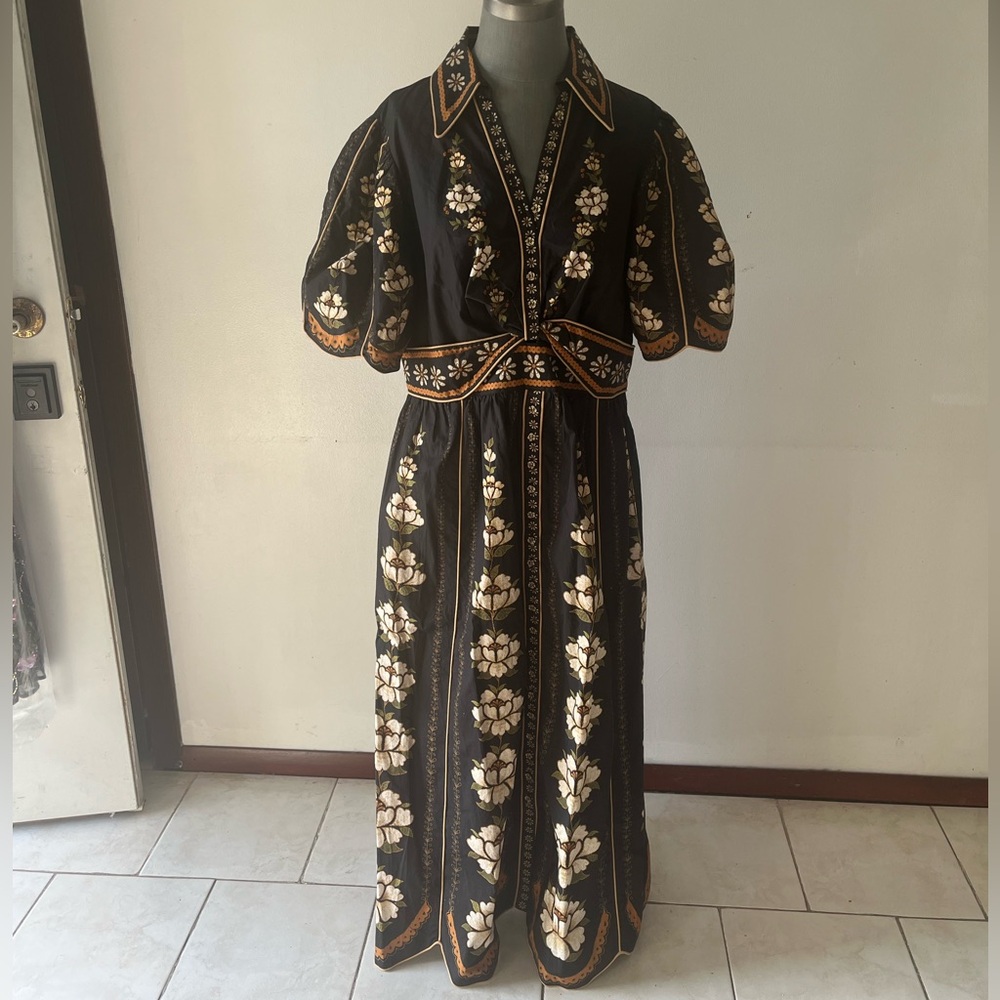 FARM Rio Black & Gold Floral Midi Dress - Picture 2 of 4